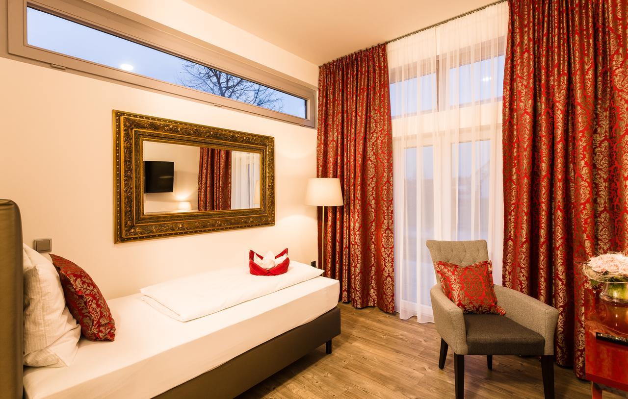 Wuschl Lounge Hotel Kuhbach  Eksteriør billede
