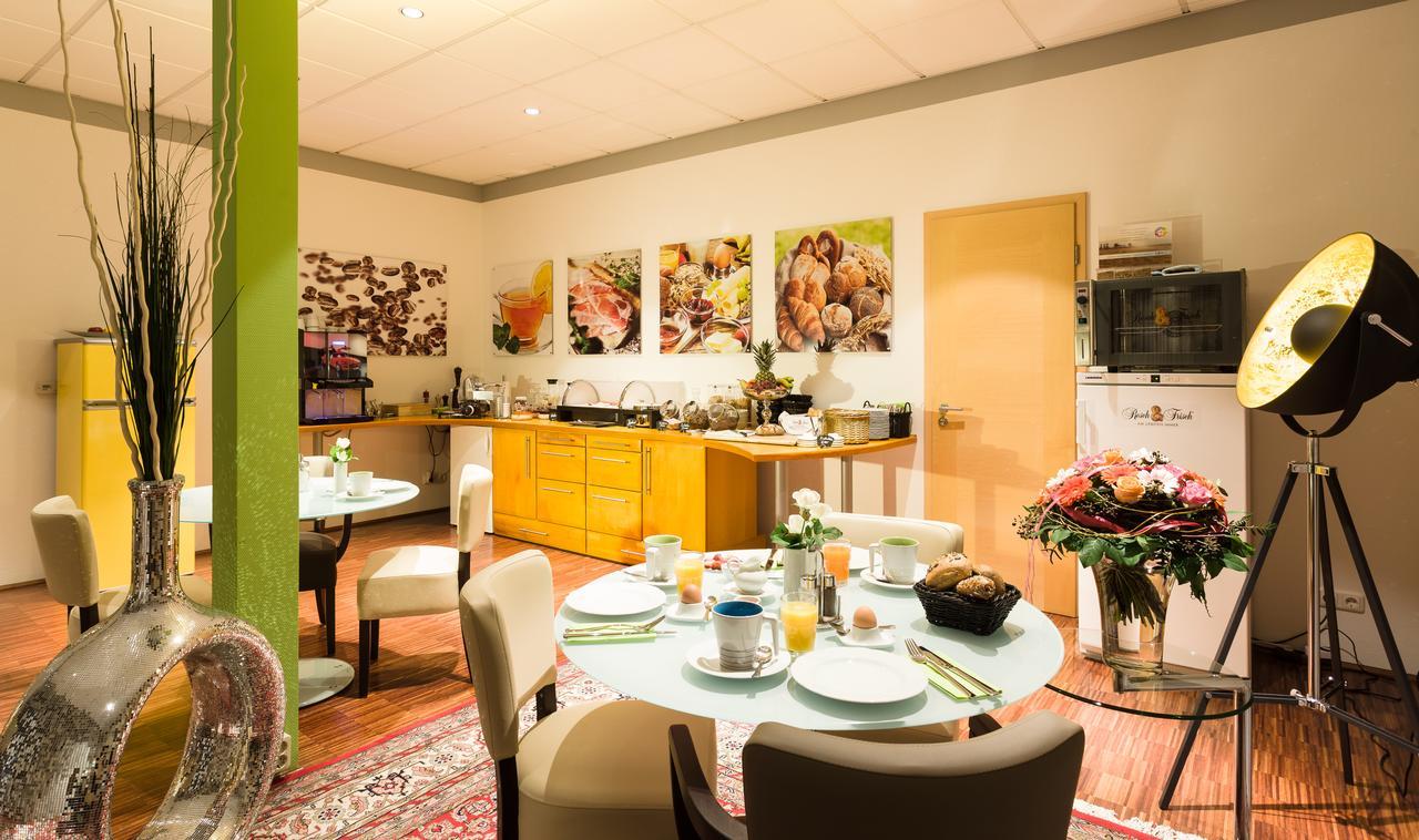 Wuschl Lounge Hotel Kuhbach  Eksteriør billede