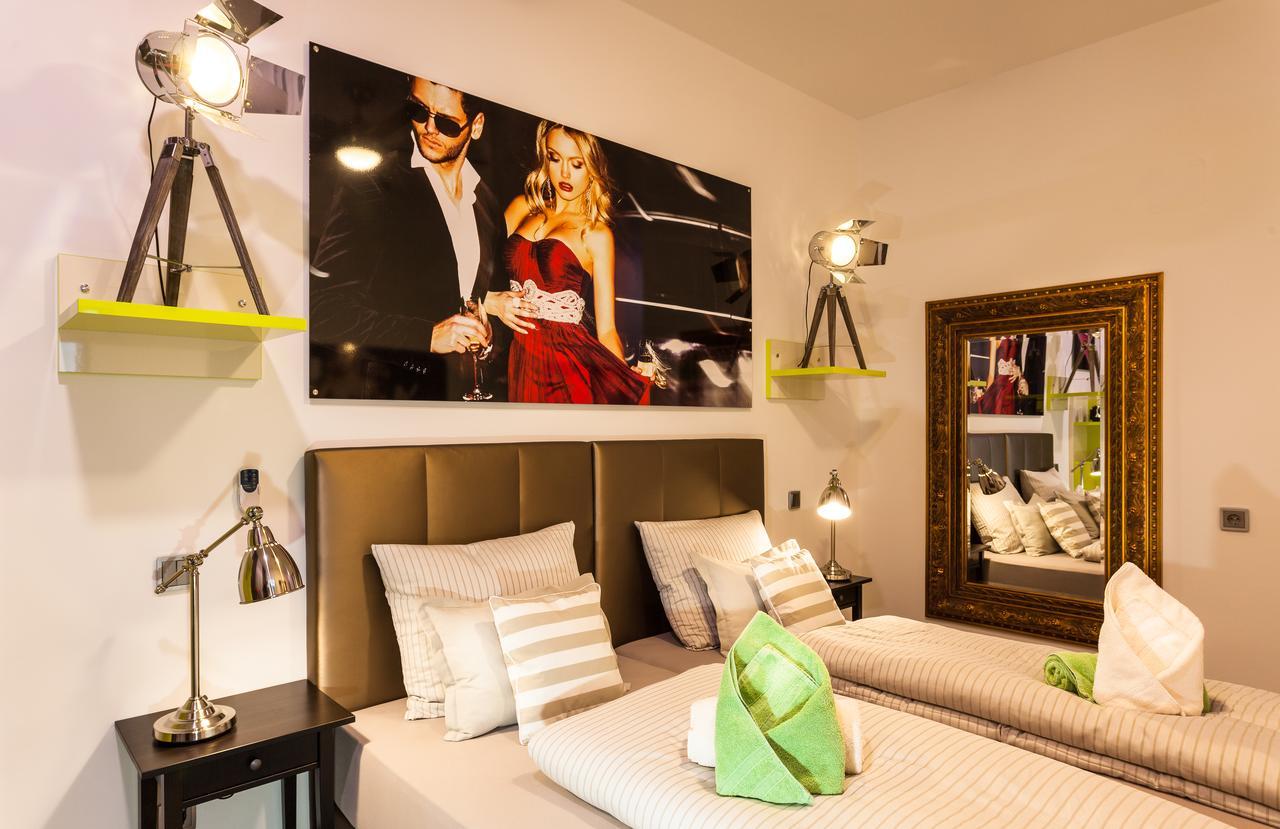 Wuschl Lounge Hotel Kuhbach  Eksteriør billede